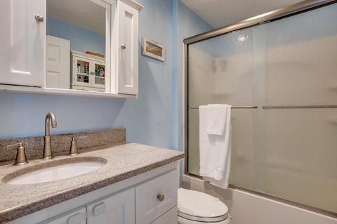 4 Hitching Post Dr, Walpole, MA 02081 photo 19
