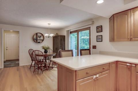4 Hitching Post Dr, Walpole, MA 02081 photo 7
