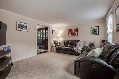 4 Hitching Post Dr, Walpole, MA 02081 photo 13