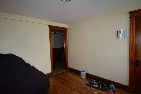 9 Johnson St, Worcester, MA 01604 photo 13