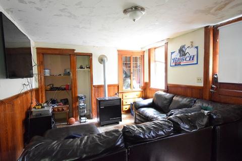 9 Johnson St, Worcester, MA 01604 photo 10