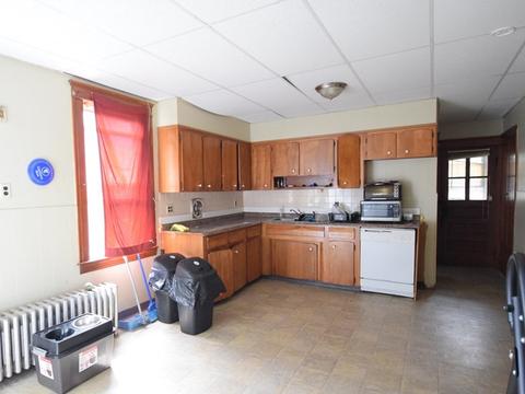 9 Johnson St, Worcester, MA 01604 photo 6