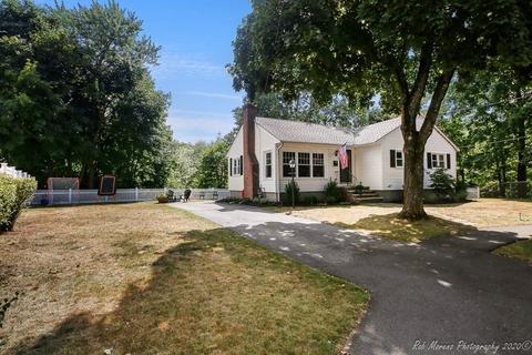 22 Loris Rd, Danvers, MA 01923 photo 2