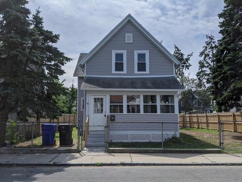 41 Ladd St, Springfield, MA 01109 photo 1