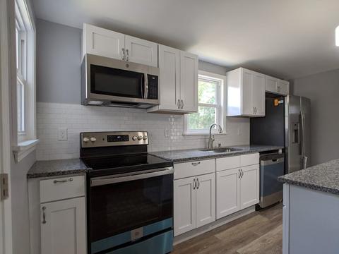 41 Ladd St, Springfield, MA 01109 photo 5