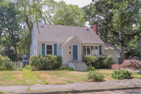 4 Lucia Rd, Marblehead, MA 01945 photo 1