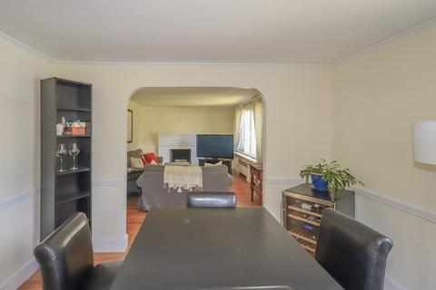 4 Lucia Rd, Marblehead, MA 01945 photo 5