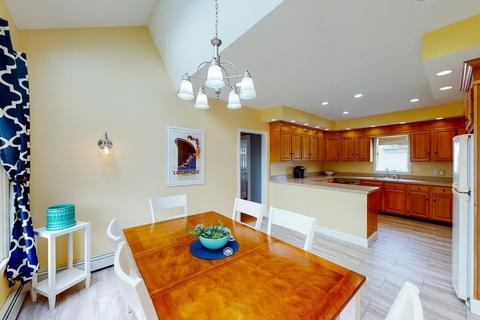 18 Berry St #2, Danvers, MA 01923 photo 12
