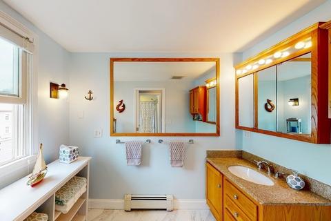 18 Berry St #2, Danvers, MA 01923 photo 22