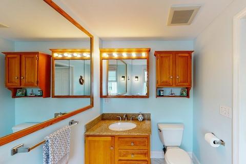 18 Berry St #2, Danvers, MA 01923 photo 23