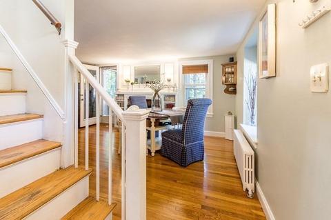 19 Cape Cod Ave, Reading, MA 01867 photo 4