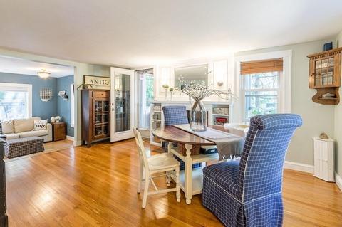 19 Cape Cod Ave, Reading, MA 01867 photo 5