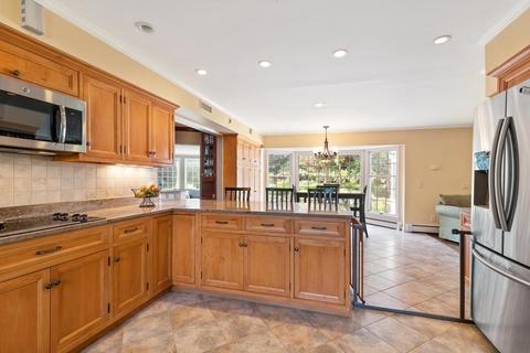 16 Fox Run Rd, Dover, MA 02030 photo 10