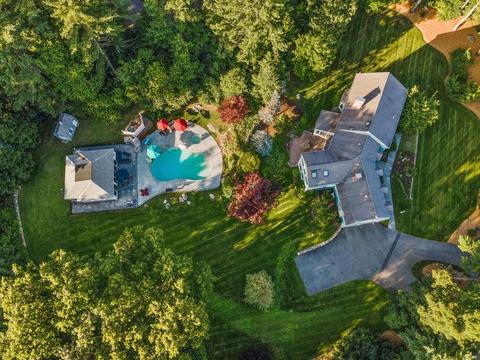 16 Fox Run Rd, Dover, MA 02030 photo 2