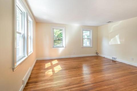 60 Smith Ave, Walpole, MA 02081 photo 14