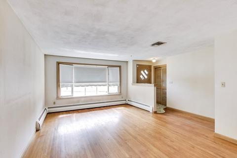 40 Michael Rd, Randolph, MA 02368 photo 4