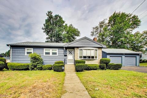 40 Michael Rd, Randolph, MA 02368 photo 2