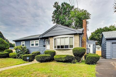40 Michael Rd, Randolph, MA 02368 photo 1