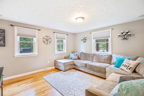22 Linwood Ave, Wareham, MA 02571 photo 15