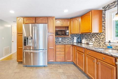 22 Linwood Ave, Wareham, MA 02571 photo 10