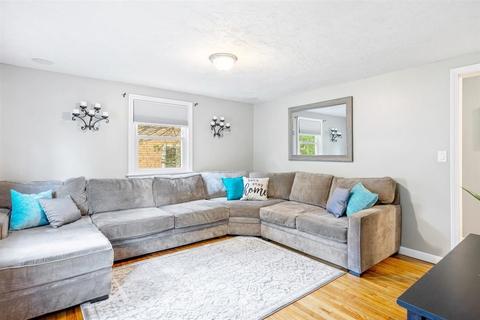 22 Linwood Ave, Wareham, MA 02571 photo 14
