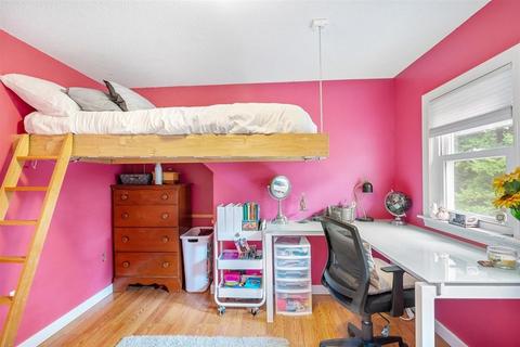 22 Linwood Ave, Wareham, MA 02571 photo 19