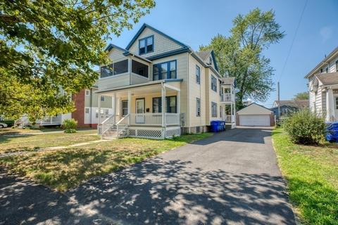 868 Armory St, Springfield, MA 01107 photo 1