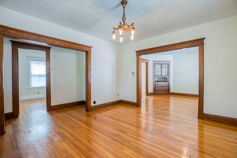 868 Armory St, Springfield, MA 01107 photo 29