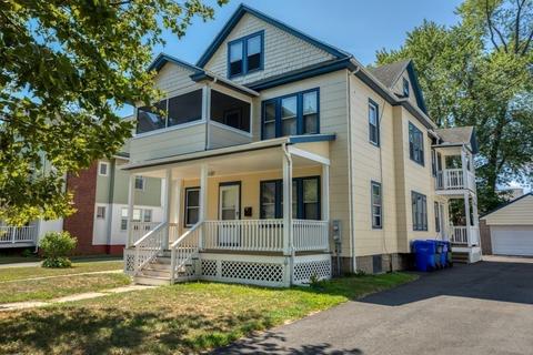 868 Armory St, Springfield, MA 01107 photo 2