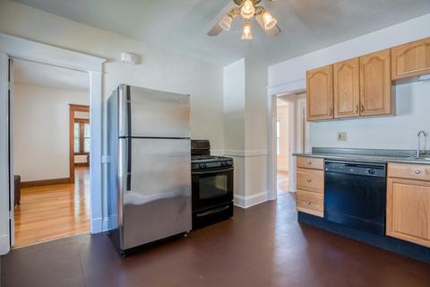 868 Armory St, Springfield, MA 01107 photo 21