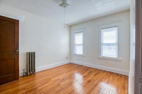 868 Armory St, Springfield, MA 01107 photo 19