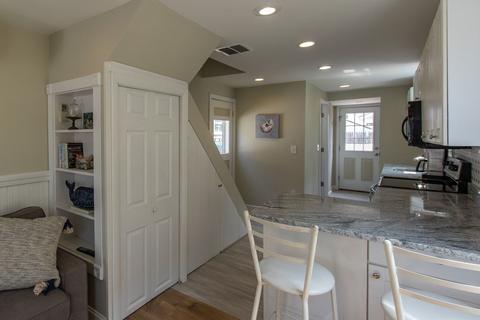 12 W Central Ave, Wareham, MA 02571 photo 7
