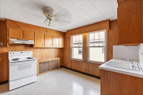 29 Winthrop Rd, Everett, MA 02149 photo 19