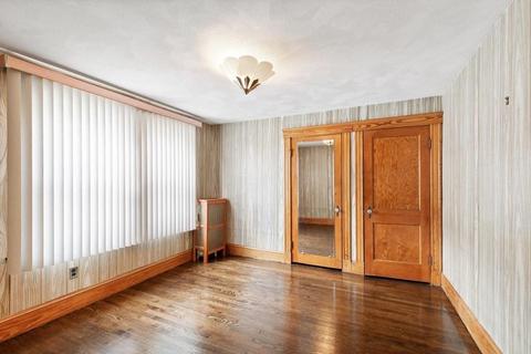 29 Winthrop Rd, Everett, MA 02149 photo 11