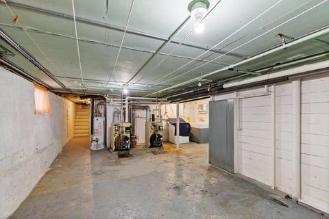 29 Winthrop Rd, Everett, MA 02149 photo 27
