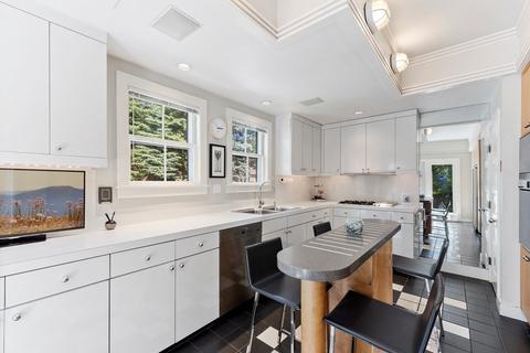 203 Atlantic Ave, Marblehead, MA 01945 photo 18