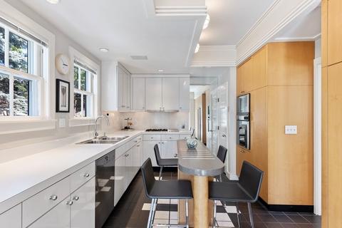 203 Atlantic Ave, Marblehead, MA 01945 photo 17