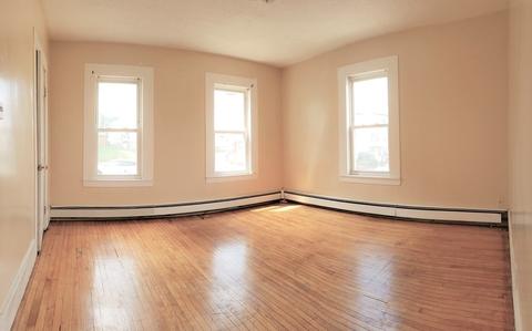 83 Penn Ave, Worcester, MA 01604 photo 6
