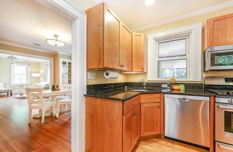 4 College Pl, Dedham, MA 02026 photo 9
