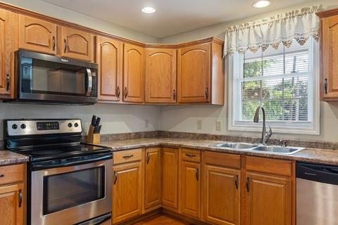 151 Gore Rd, Webster, MA 01570 photo 8