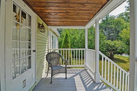 18 River St, Upton, MA 01568 photo 3