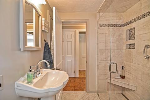 18 River St, Upton, MA 01568 photo 16
