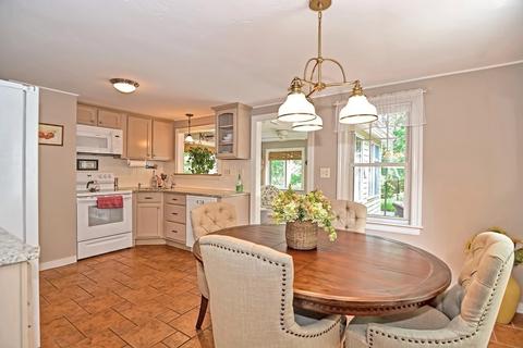 18 River St, Upton, MA 01568 photo 11