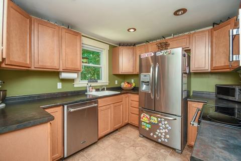 5 S School, Ashburnham, MA 01430 photo 2