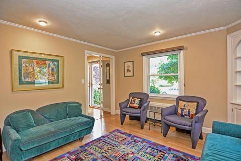 64 Blacksmith Dr, Needham, MA 02492 photo 4