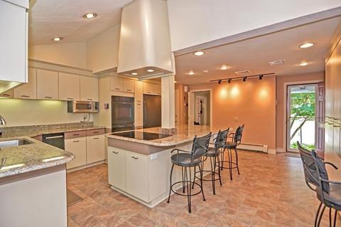 64 Blacksmith Dr, Needham, MA 02492 photo 8
