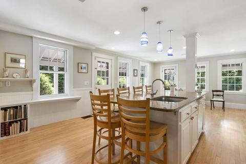 17 Chestnut St, Dedham, MA 02026 photo 10