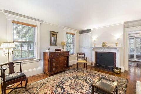 17 Chestnut St, Dedham, MA 02026 photo 14