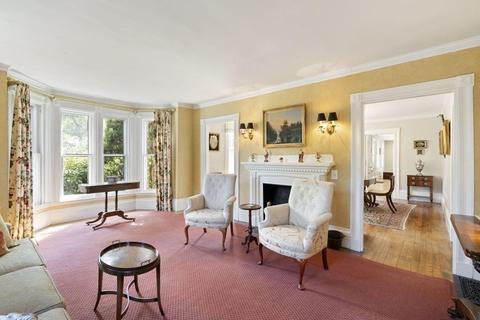 17 Chestnut St, Dedham, MA 02026 photo 6