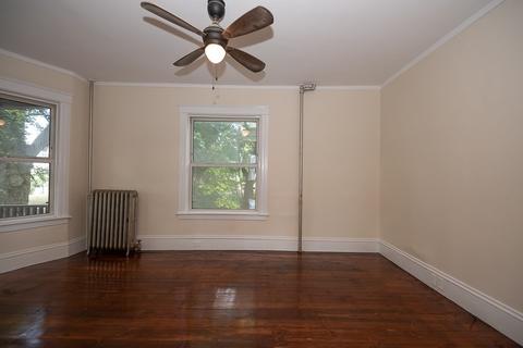 209 Burncoat St, Worcester, MA 01606 photo 11